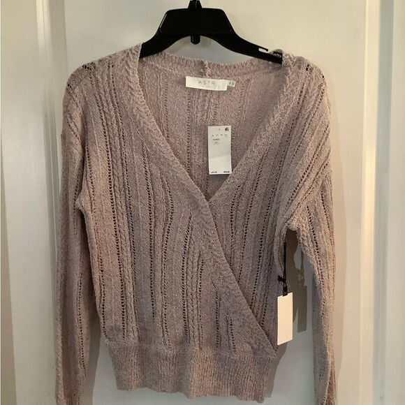Women's Astr Lavender Knit Sweater Sz XS - Picture 3 of 6